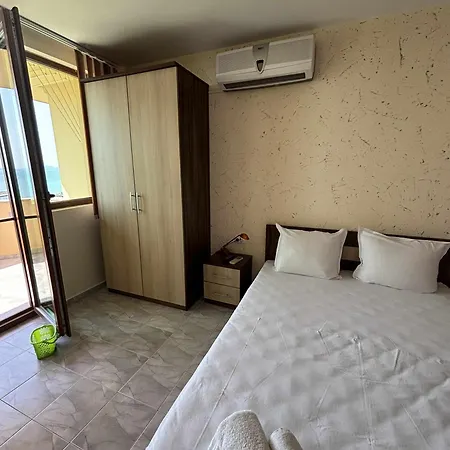 за гости денкови Burgas City