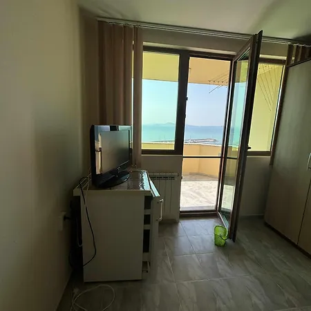 за гости денкови Burgas City