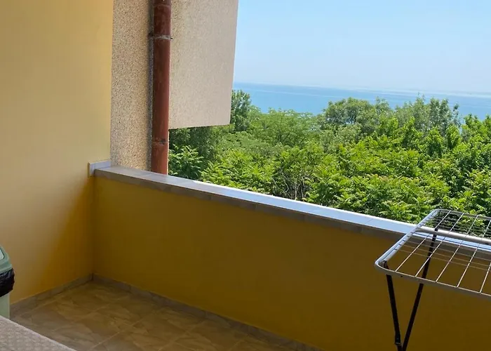 за гости денкови Pensionat Burgas